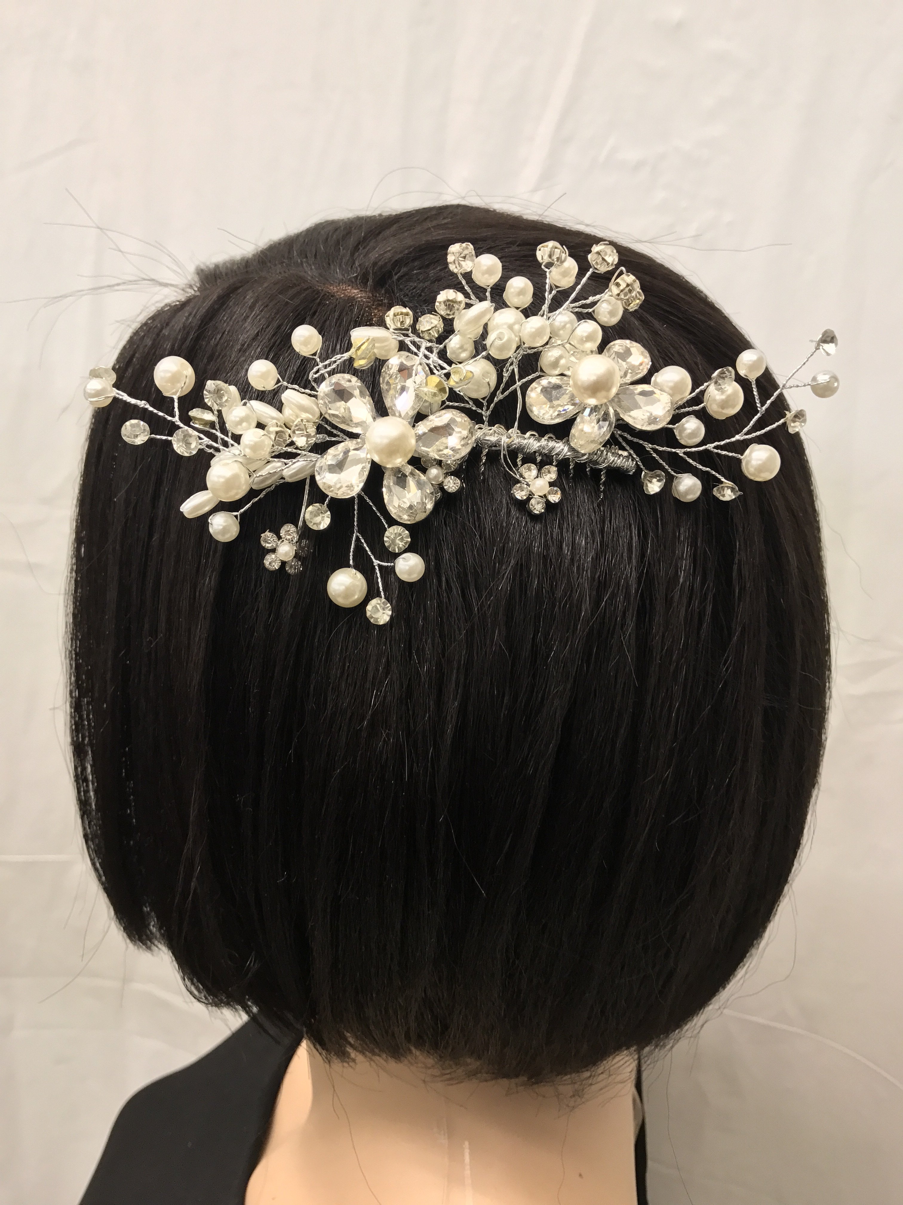 Silver Metal Hair Comb With Faceted Stone Flowers & Branches Of Crystal Stones / Pearl Accents